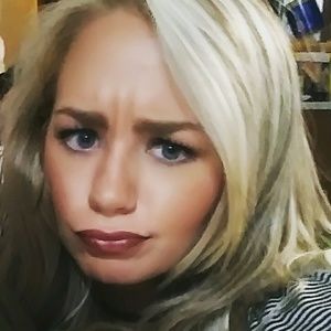 Meet your Posher, Shaina